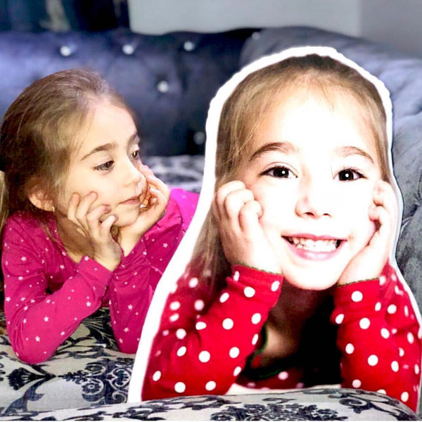 Cojín con forma de niño/niña personalizada
