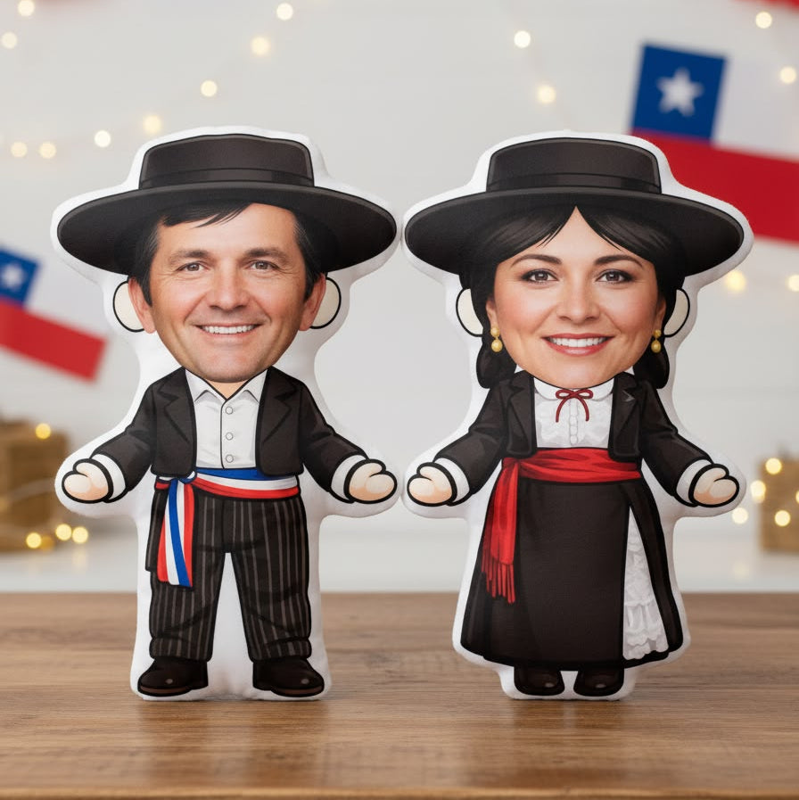 Set de cojín pareja huaso y chinita personalizados con silueta