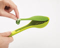 Cuchara infusora de sabor con separador de hierbas. - Tienda Mish!
